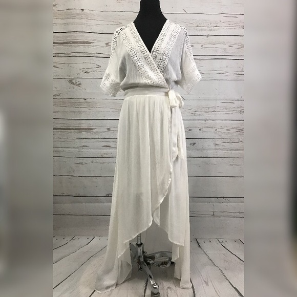 Lace Trimmed Hi-Lo Dress with waist tie. - Picture 4 of 8